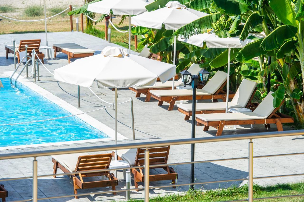 Ocean Hotel Resort Кастросикия Экстерьер фото