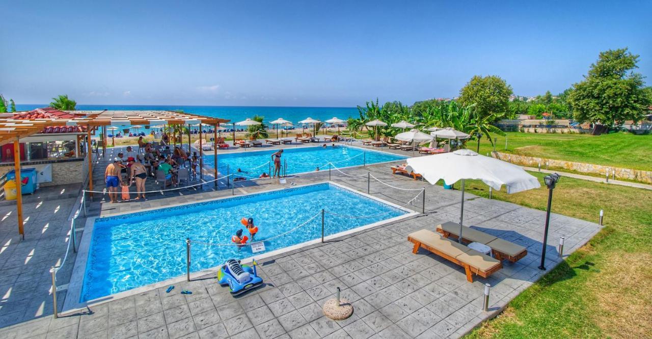 Ocean Hotel Resort Кастросикия Экстерьер фото