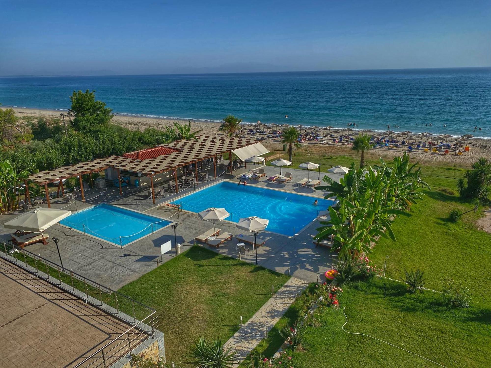 Ocean Hotel Resort Кастросикия Экстерьер фото